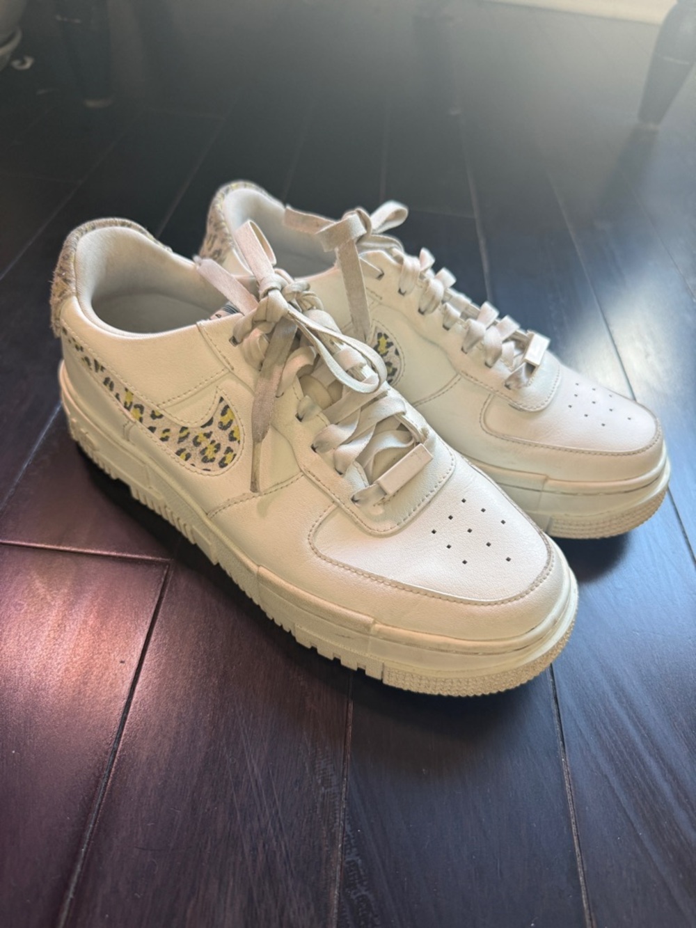 NIKE AIR FORCE 1 PIXEL Unisex
"LEOPARD" - Picture 2 of 10